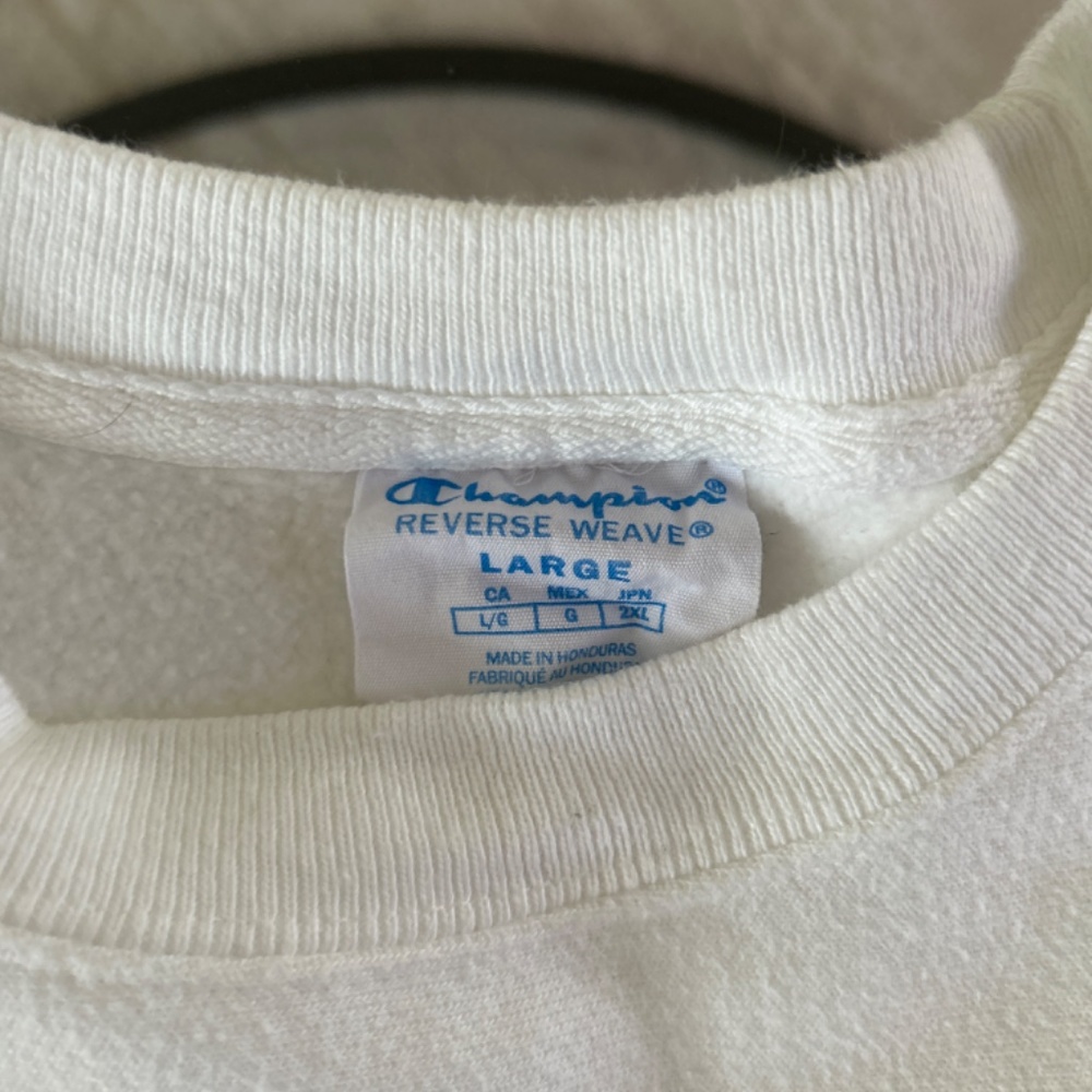 White-t champion - Picture 2 of 3